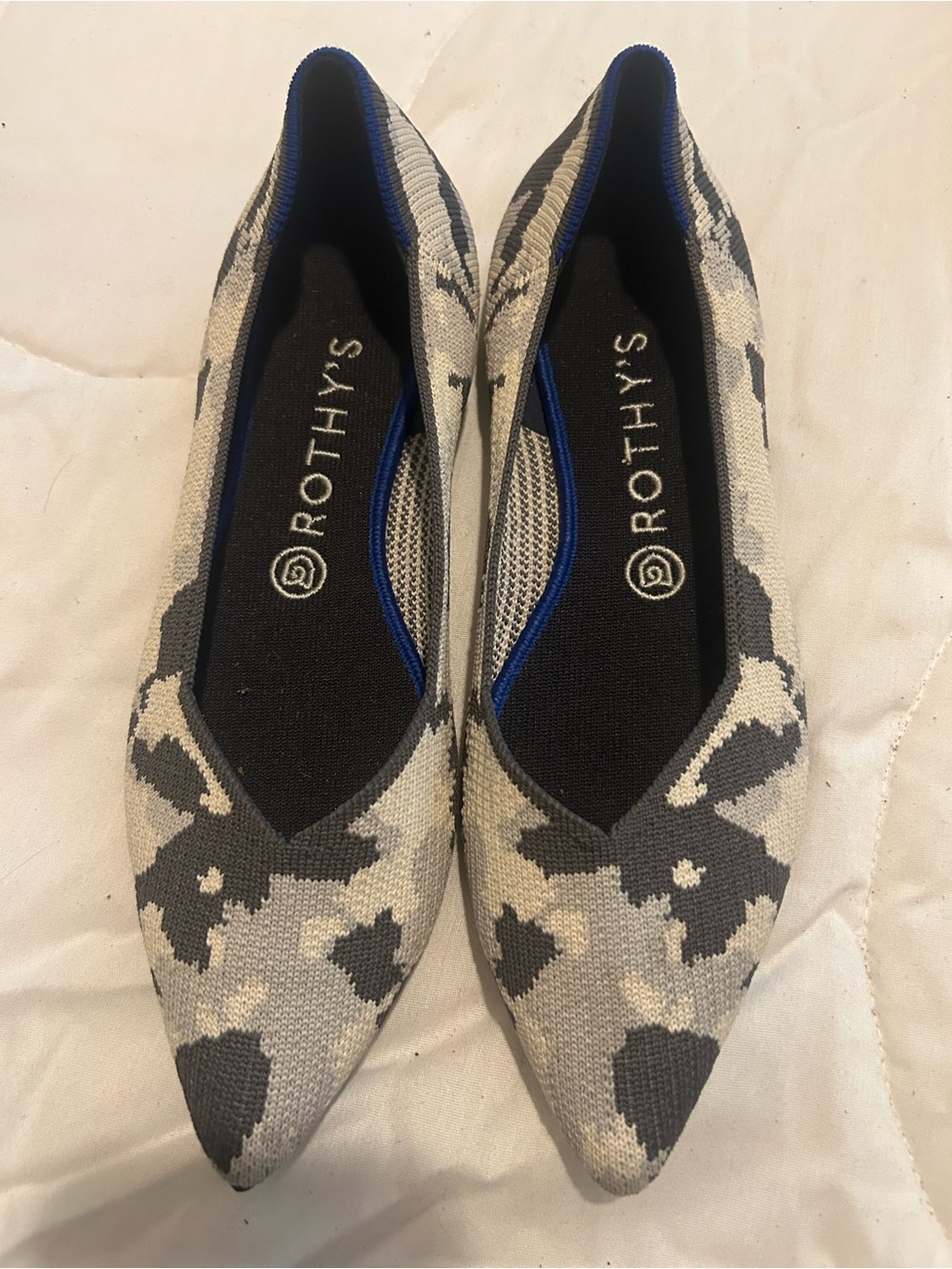 Rothy's Pointed Ballet Flat - Gray, Black, Cream Knit
